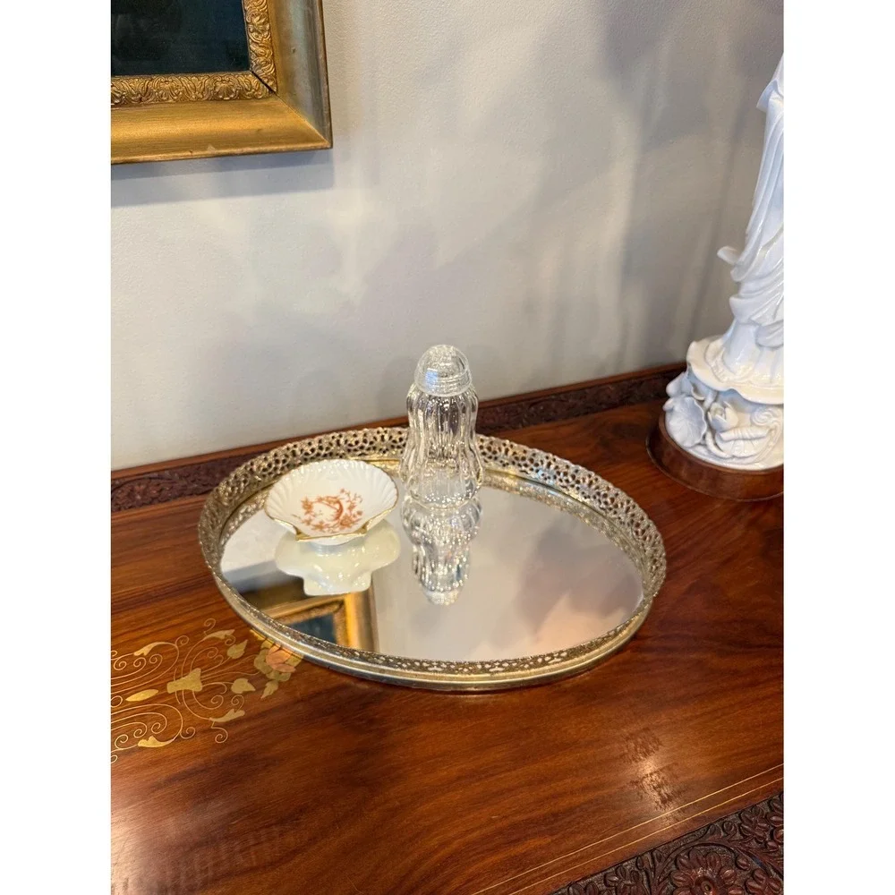 N/A vintage oval